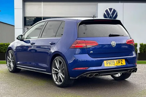 PK19TPZ Volkswagen Golf 2.0 TSI 300 R 5dr 4MOTION DSG Thumbnail #3