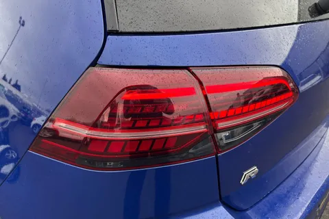 PK19TPZ Volkswagen Golf 2.0 TSI 300 R 5dr 4MOTION DSG Thumbnail #25