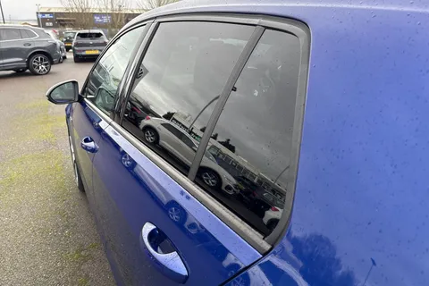 PK19TPZ Volkswagen Golf 2.0 TSI 300 R 5dr 4MOTION DSG Thumbnail #32