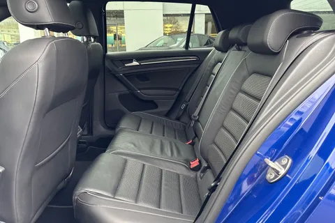 PK19TPZ Volkswagen Golf 2.0 TSI 300 R 5dr 4MOTION DSG Thumbnail #33