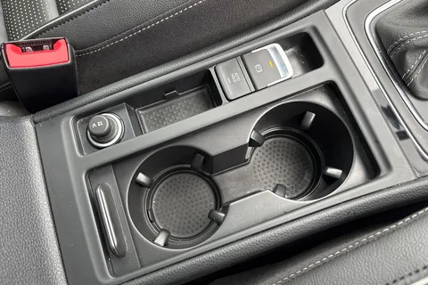 PK19TPZ Volkswagen Golf 2.0 TSI 300 R 5dr 4MOTION DSG Thumbnail #40