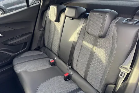  PEUGEOT 2008 1.2 PureTech Allure Edition Euro 6 (s/s) 5dr Thumbnail #18