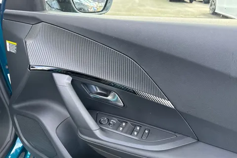  PEUGEOT 2008 1.2 PureTech Allure Edition Euro 6 (s/s) 5dr Thumbnail #20