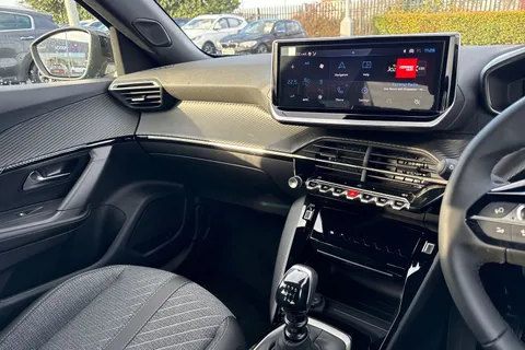  PEUGEOT 2008 1.2 PureTech Allure Edition Euro 6 (s/s) 5dr Thumbnail #42
