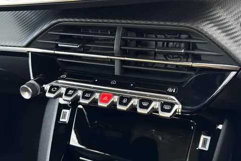  PEUGEOT 2008 1.2 PureTech Allure Edition Euro 6 (s/s) 5dr Thumbnail #55