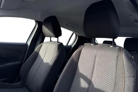  PEUGEOT 208 1.2 PureTech Style Euro 6 (s/s) 5dr Thumbnail #15