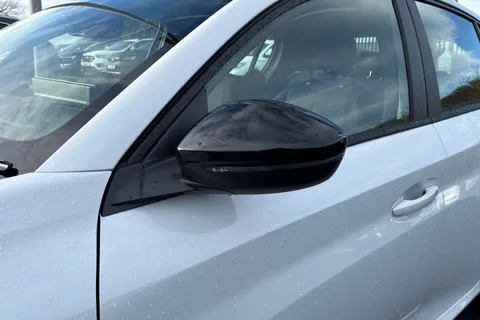  PEUGEOT 208 1.2 PureTech Style Euro 6 (s/s) 5dr Thumbnail #28