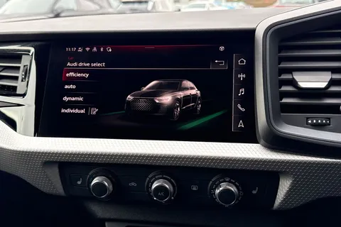 KR25WXM Audi A1 S line 30 TFSI  116 PS S tronic Thumbnail #33