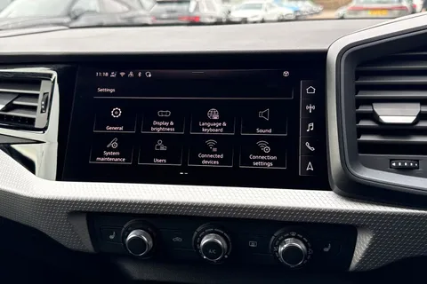 KR25WXM Audi A1 S line 30 TFSI  116 PS S tronic Thumbnail #38