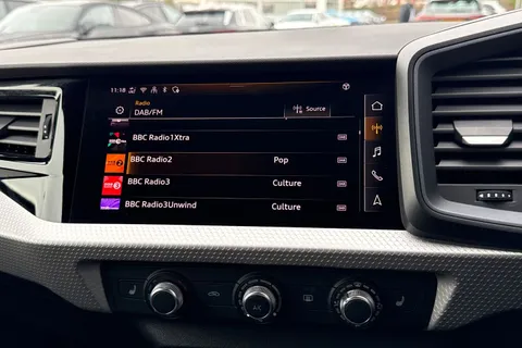 KR25WXM Audi A1 S line 30 TFSI  116 PS S tronic Thumbnail #42