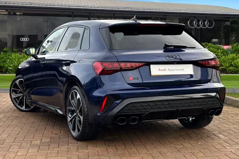 KR75FMA Audi S3 Black Edition TFSI 333 PS S tronic Thumbnail #3