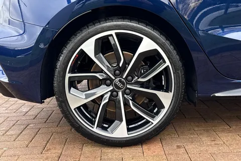 KR75FMA Audi S3 Black Edition TFSI 333 PS S tronic Thumbnail #10