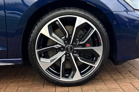 KR75FMA Audi S3 Black Edition TFSI 333 PS S tronic Thumbnail #11