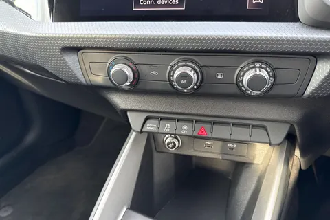 DK19YKT Audi A1 Sport 30 TFSI  116 PS 6-speed Thumbnail #22