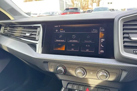 DK19YKT Audi A1 Sport 30 TFSI  116 PS 6-speed Thumbnail #32