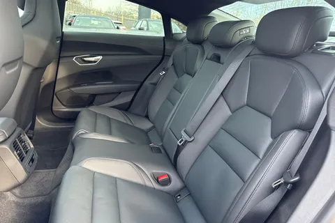  Audi e-tron GT 105kWh Auto quattro 4dr Thumbnail #19