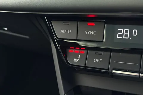  Audi e-tron GT 105kWh Auto quattro 4dr Thumbnail #49