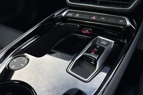  Audi e-tron GT 105kWh Auto quattro 4dr Thumbnail #50