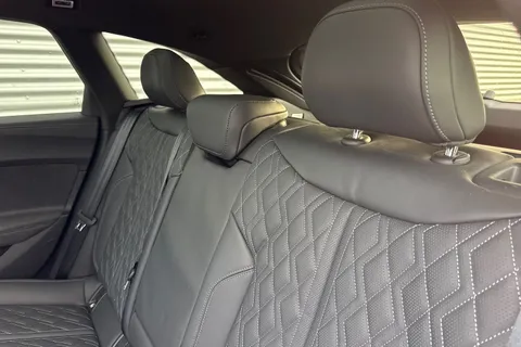 DG75ZHM Audi S5 Avant 3.0 TFSI Edition 1 S Tronic quattro Euro 6 (s/s) 5dr Thumbnail #18