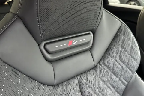 DG75ZHM Audi S5 Avant 3.0 TFSI Edition 1 S Tronic quattro Euro 6 (s/s) 5dr Thumbnail #50