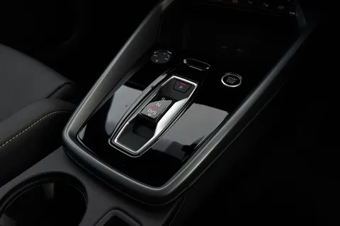 KS25WHT Audi A3 S line 35 TFSI  150 PS S tronic Thumbnail #24