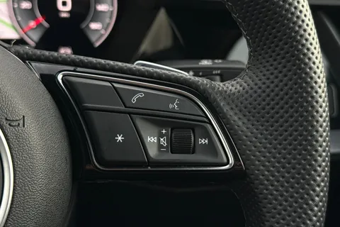 KS25WHT Audi A3 S line 35 TFSI  150 PS S tronic Thumbnail #35