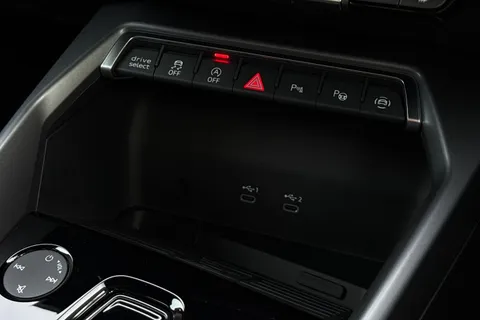 KS25WHT Audi A3 S line 35 TFSI  150 PS S tronic Thumbnail #38