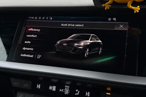 KS25WHT Audi A3 S line 35 TFSI  150 PS S tronic Thumbnail #40