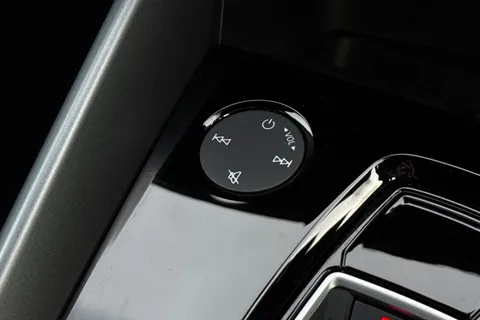 KS25WHT Audi A3 S line 35 TFSI  150 PS S tronic Thumbnail #42