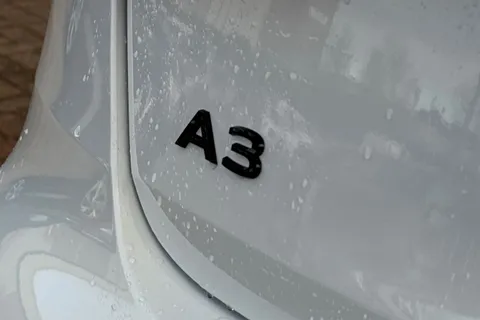 KS25WHT Audi A3 S line 35 TFSI  150 PS S tronic Thumbnail #47