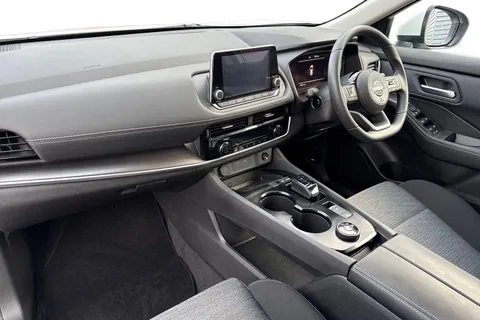 LY25CTU Nissan X-Trail 1.5 h e-POWER Acenta Premium Auto e-4ORCE Euro 6 (s/s) 5dr Thumbnail #14