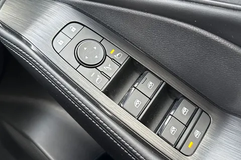 LY25CTU Nissan X-Trail 1.5 h e-POWER Acenta Premium Auto e-4ORCE Euro 6 (s/s) 5dr Thumbnail #39