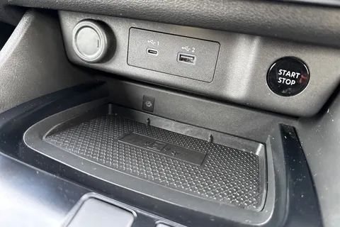 LY25CTU Nissan X-Trail 1.5 h e-POWER Acenta Premium Auto e-4ORCE Euro 6 (s/s) 5dr Thumbnail #40