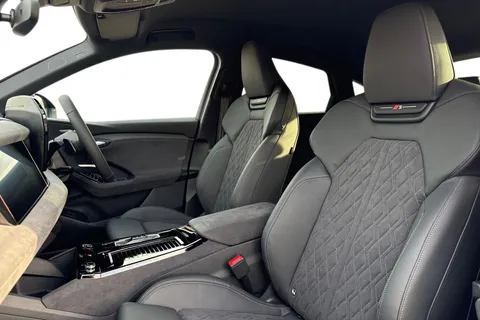  Audi Q6 285kW Quattro 100kWh Edition 1 5dr Auto Thumbnail #15