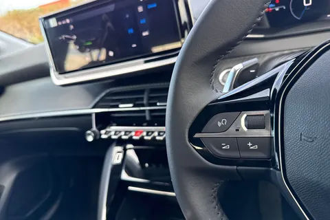  PEUGEOT 208 1.2 HYBRID Allure e-DSC6 Euro 6 (s/s) 5dr Thumbnail #36