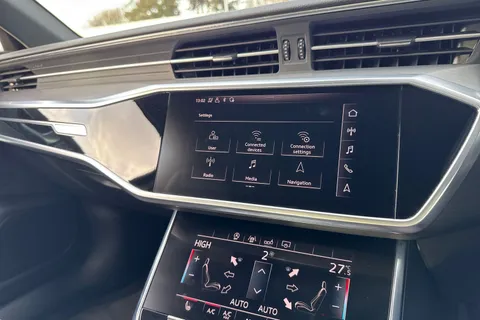 MW69GDX Audi A6 Avant Avant S line 40 TDI  204 PS S tronic Thumbnail #48