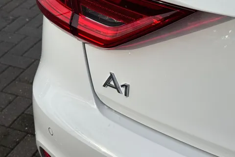 26 of 50 for Audi A1 1.0 TFSI 30 Sport Sportback Euro 6 (s/s) 5dr