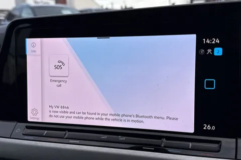 MT72UBP Volkswagen Golf 1.0 eTSI Life 5dr DSG Thumbnail #47