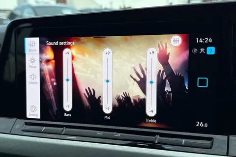 MT72UBP Volkswagen Golf 1.0 eTSI Life 5dr DSG Thumbnail #50