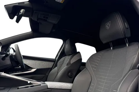 15 of 67 for PEUGEOT E-3008 97kWh GT Auto 5dr Long Range