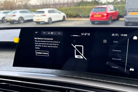 44 of 67 for PEUGEOT E-3008 97kWh GT Auto 5dr Long Range