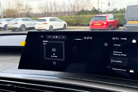 50 of 67 for PEUGEOT E-3008 97kWh GT Auto 5dr Long Range