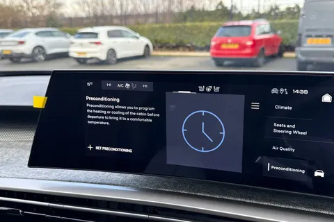 51 of 67 for PEUGEOT E-3008 97kWh GT Auto 5dr Long Range