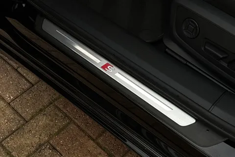 31 of 66 for Audi A6 Saloon S line 40 TDI 204 PS S tronic