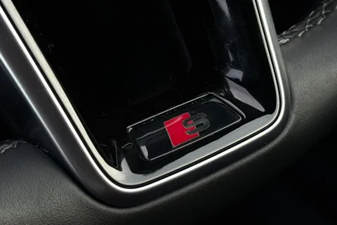 46 of 66 for Audi A6 Saloon S line 40 TDI 204 PS S tronic