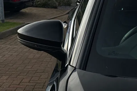 54 of 66 for Audi A6 Saloon S line 40 TDI 204 PS S tronic