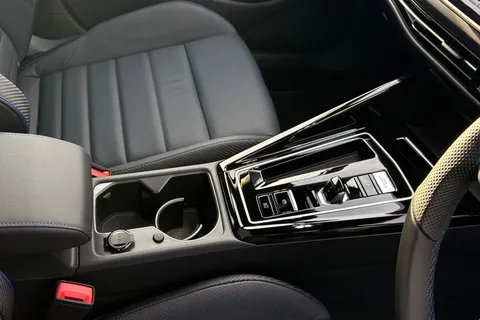 ML75HVR Volkswagen Golf 2.0 TSI 333 R Black Edition 4Motion 5dr DSG **19' WARMENAU ALLOYS + AKRAPOV Thumbnail #22