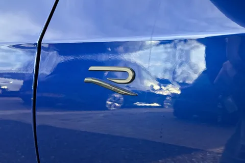 ML75HVR Volkswagen Golf 2.0 TSI 333 R Black Edition 4Motion 5dr DSG **19' WARMENAU ALLOYS + AKRAPOV Thumbnail #25