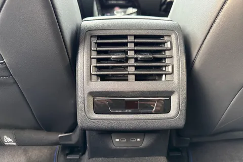 ML75HVR Volkswagen Golf 2.0 TSI 333 R Black Edition 4Motion 5dr DSG **19' WARMENAU ALLOYS + AKRAPOV Thumbnail #31