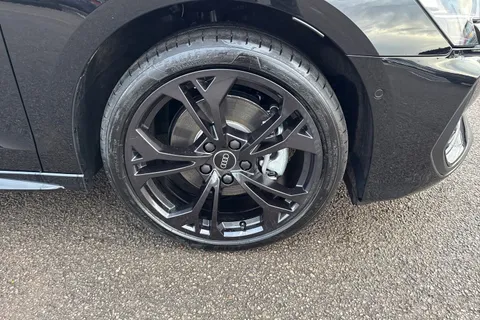 LR75CKX Audi A3 40 TFSI e Black Edition 5dr S Tronic Thumbnail #10